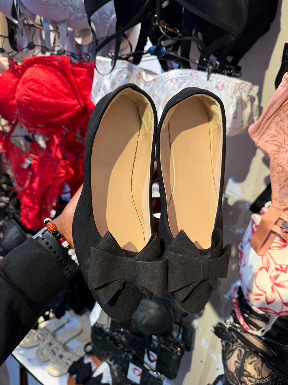 Ladies shoes, Flat bottom, women shoes women low heel, pointed toe flat shoes ladies Ballet girl Dolly shoes Dance party shoes Local fast delivery