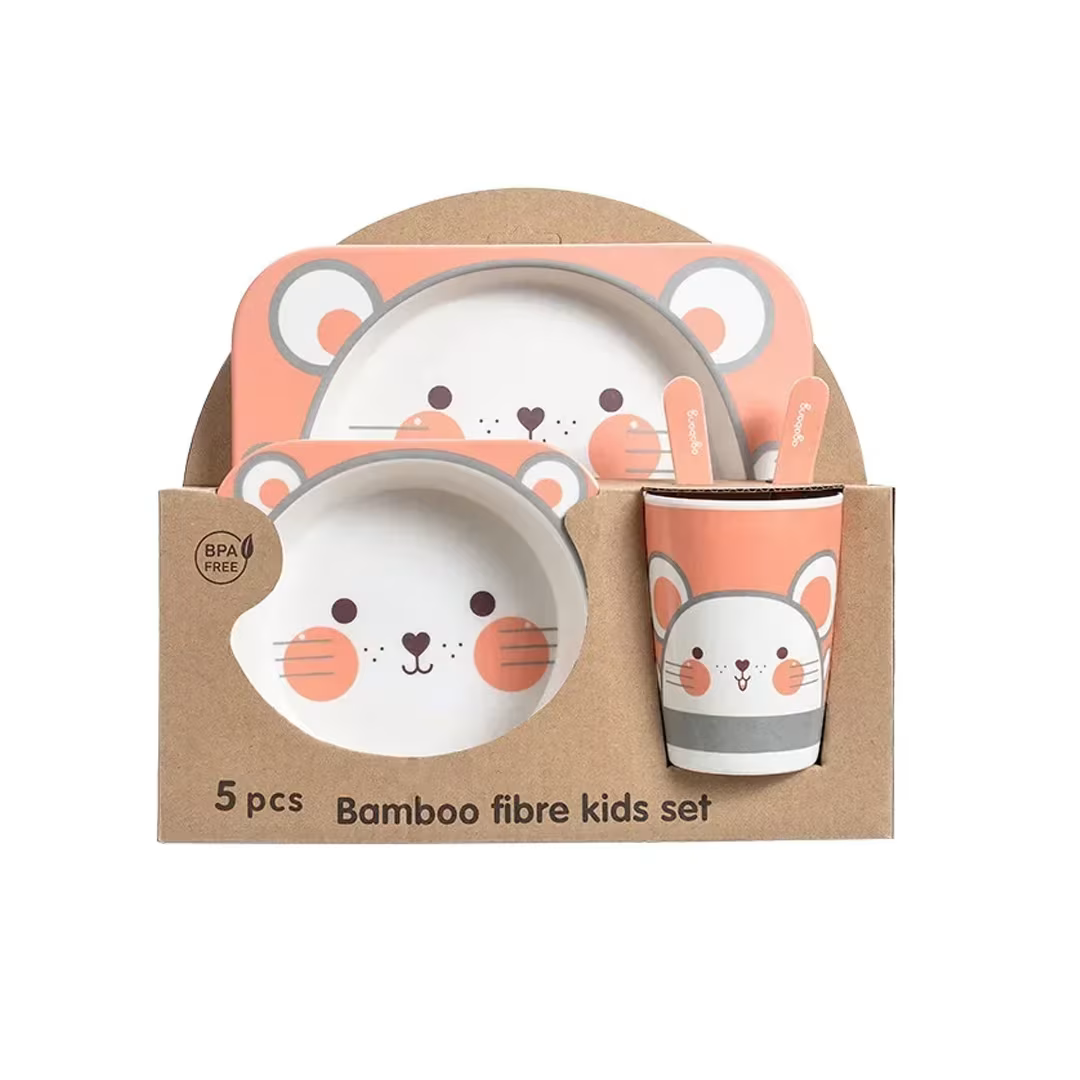 5pc Bamboo Fiber Kids Dinner Set.Make mealtime fun and eco-friendly with this adorable Bamboo Fiber Kids Dinner Set Featuring playful animal designs, this 5-piece set is made from natural bamboo fiber