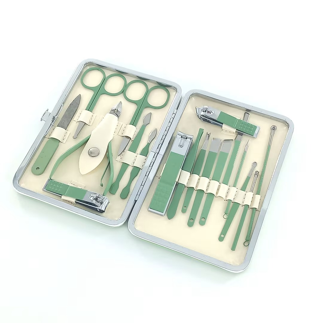 16pc Manicure and Pedicure Set