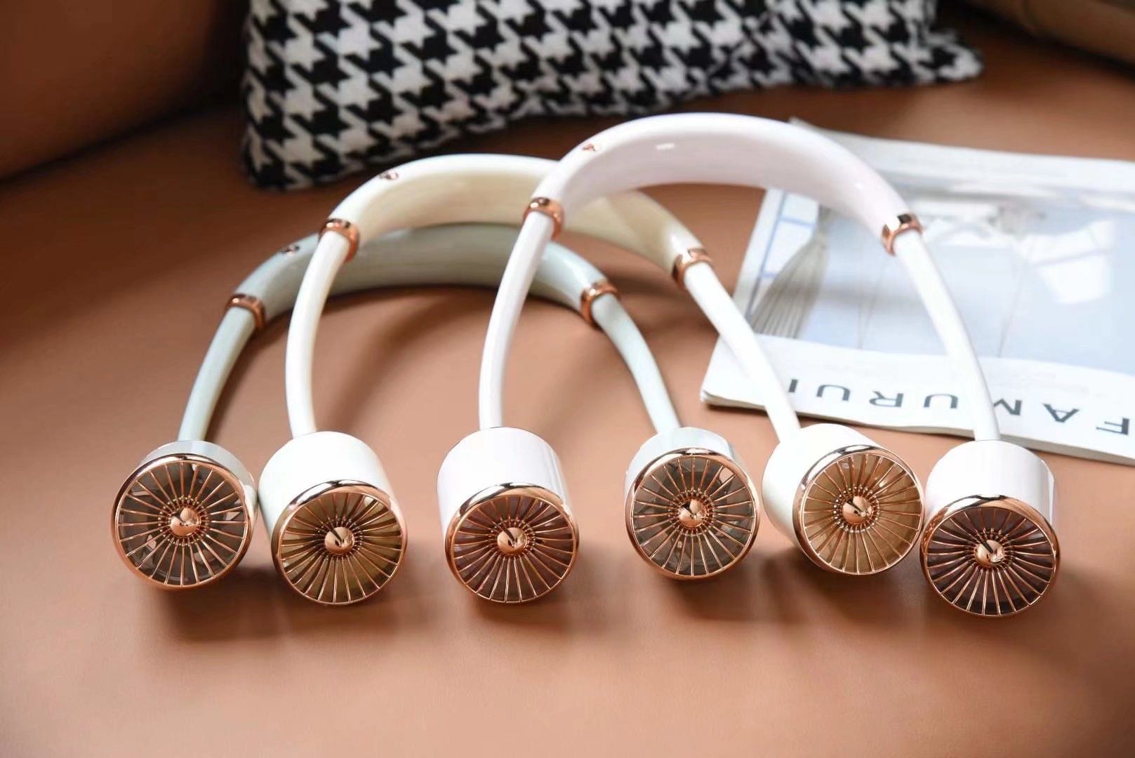 🔥🔥Gold Hanging Neck Small Fan USB Charging Three-speed Adjustable Summer Portable silent Outdoor Electric Neck Fan, Home, Office, Indoor, Outdoor, Small leafless Neck Fan