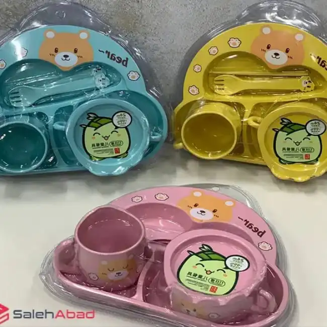 🔥Kid Plate Set  cute kid plate set features a playful penguin design that makes mealtime enjoyable for children. It includes a plate, cup, spoon, and fork made from safe and durable material.