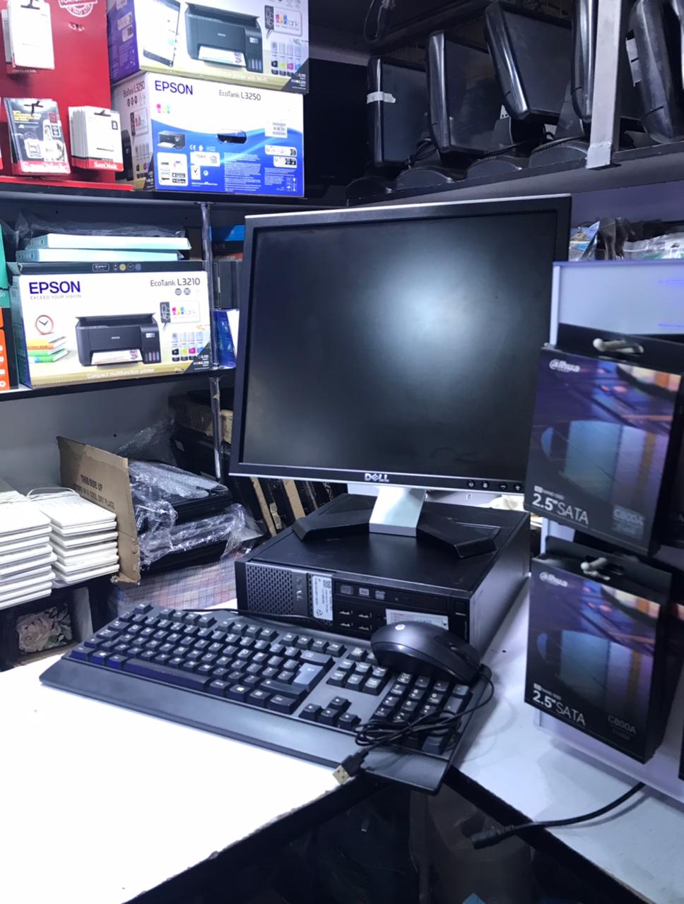 (+FREE Mouse Pad) Dell Complete Computer Set + Free Mouse Pad Desktop 4GB RAM 500GB HDD 17-Inch Monitor Refurbished Full Set PC with Wired Keyboard Mouse Windows 11 & Microsoft Office Installed