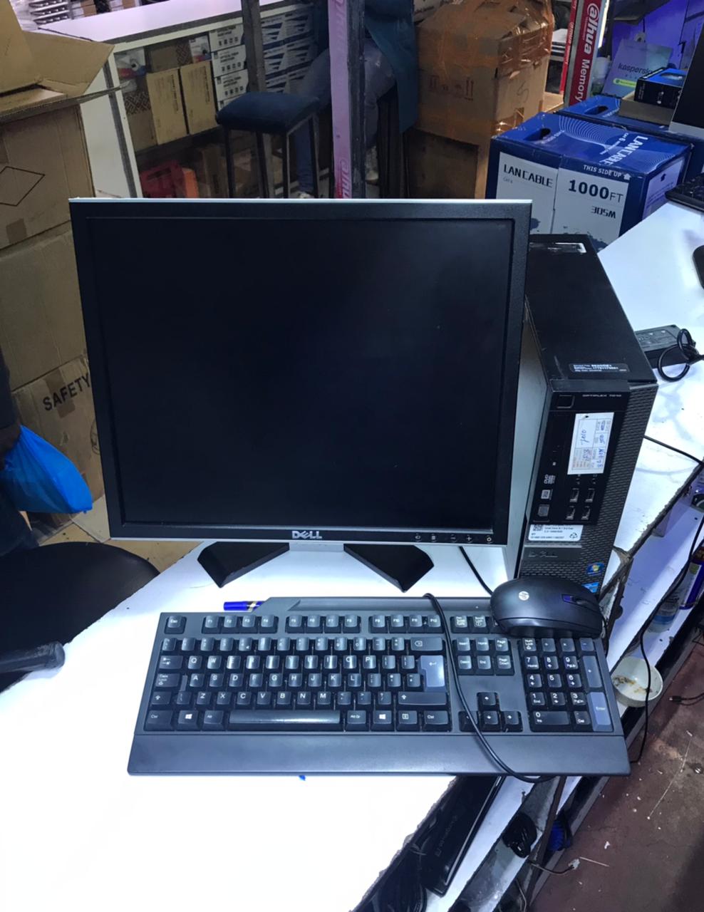 (+FREE Mouse Pad) Dell Complete Computer Set + Free Mouse Pad Desktop 4GB RAM 500GB HDD 17-Inch Monitor Refurbished Full Set PC with Wired Keyboard Mouse Windows 11 & Microsoft Office Installed