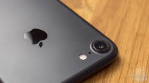 (+FREE CASE) Apple iPhone 7 32GB ROM 2GB RAM | 4.7-Inch Retina HD | 12MP Camera | Touch ID | iOS 15 Supported | Water Resistant | Budget iPhone for Daily Use in Kenya 2026