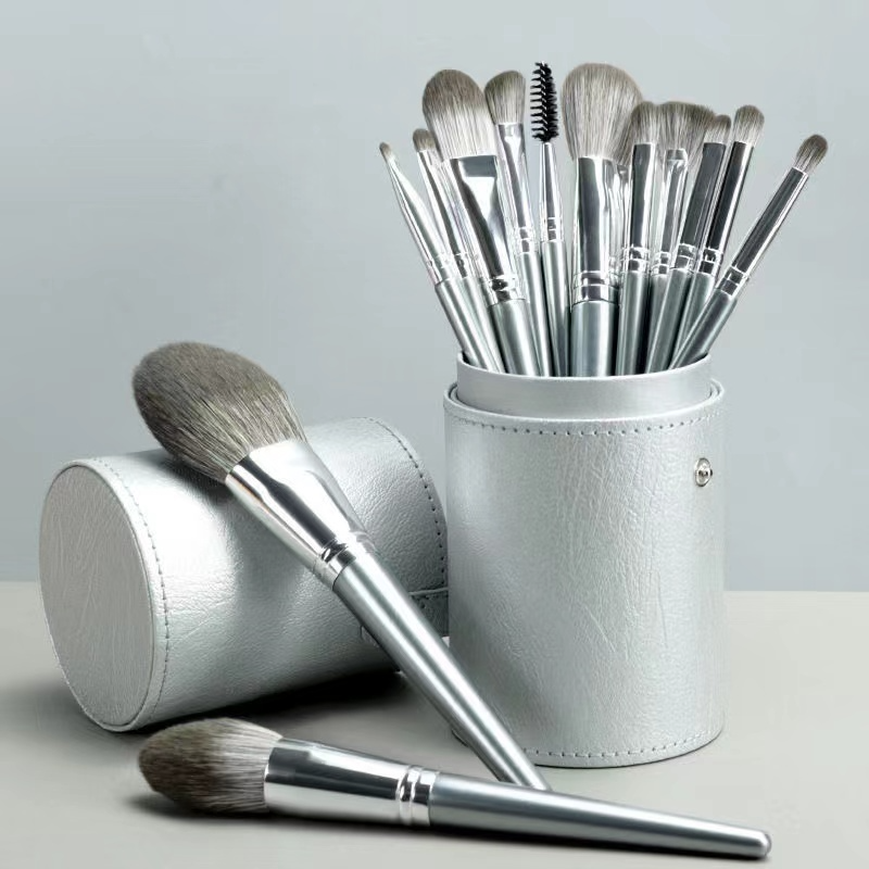 14 sets of brushes  Makeup brush set   Beginner's Blush Powder Brush Super Soft Bristle Cangzhou Loose Powder Eyeshadow Brush Full Set