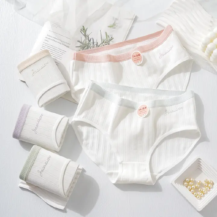 12 pairs of panties  Women's underwear  Class 10A antibacterial crotch  Cotton underwear  lady  Mid-waist  sweet  Japanese lineage  summertime  Thin model  Student briefs  Women's underwear