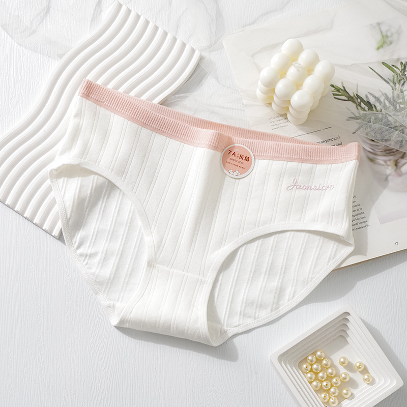 12 pairs of panties  Women's underwear  Class 10A antibacterial crotch  Cotton underwear  lady  Mid-waist  sweet  Japanese lineage  summertime  Thin model  Student briefs  Women's underwear