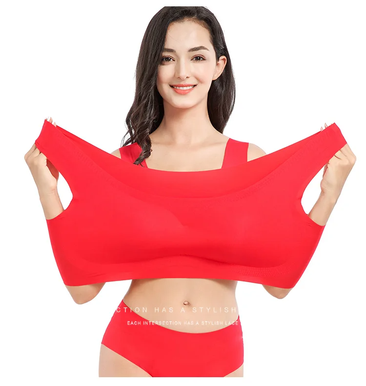 Women's sports bra Women's seamless bra  No traces and no underwire   Gathered   Vibration Yoga  Push pad pregnant nursing bra   S-3XL Plus Size Sleep Bra Adjustable straps Black nude crop top padding