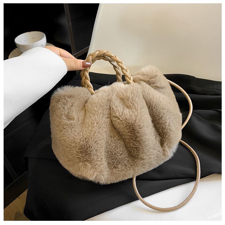 Cute pumpkin bag    New for Fall/Winter 2025   Fashion clouds   Crossbody bag  Niche design  sweet  Girl's handbag