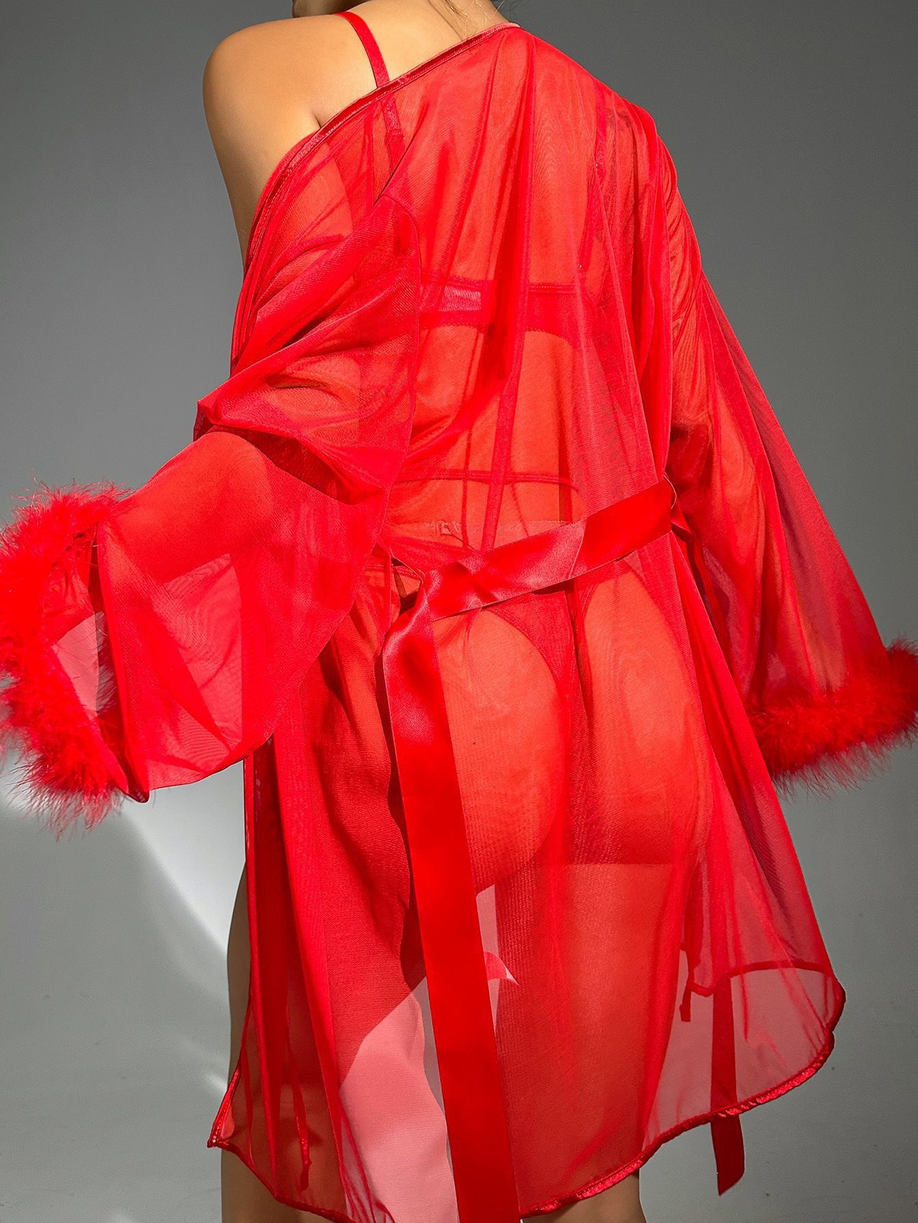 Sexy Feather Robe Seductive Mesh Bathrobe    Fashion Long Sleeve Plush Spliced Thin Lingerie   Female Underwear Nightgown Sheer Robe