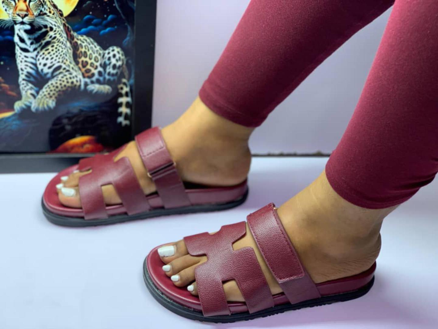 Women’s Slip-On Sandals – Comfortable Fashion Flat Slippers, Soft Sole, Casual Open Toe Shoes