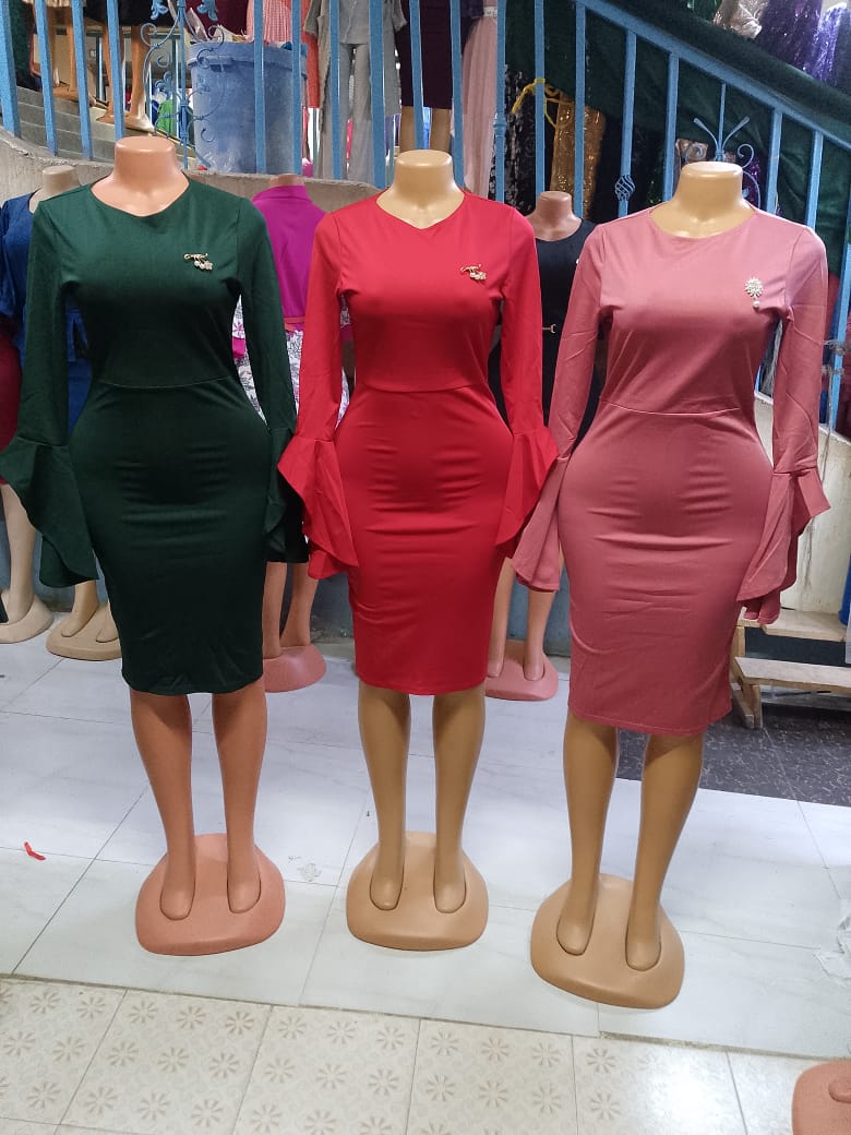 Chic bodycon midi dress with long sleeves, round neckline, and slim-fit design. Perfect for office, dinner, or special occasions.
