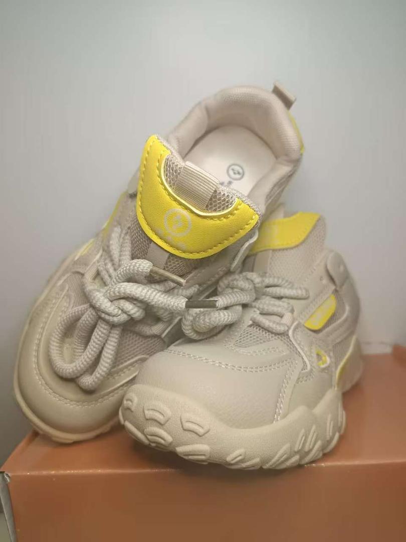 Star glow Girls ladies sneakers white breathable comfortable girl shoes easy to clean light hicking casual sneakers sizes 37-41