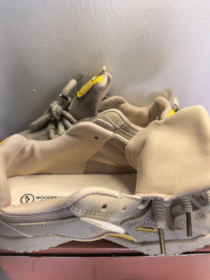 Star glow Girls ladies sneakers white breathable comfortable girl shoes easy to clean light hicking casual sneakers sizes 37-41