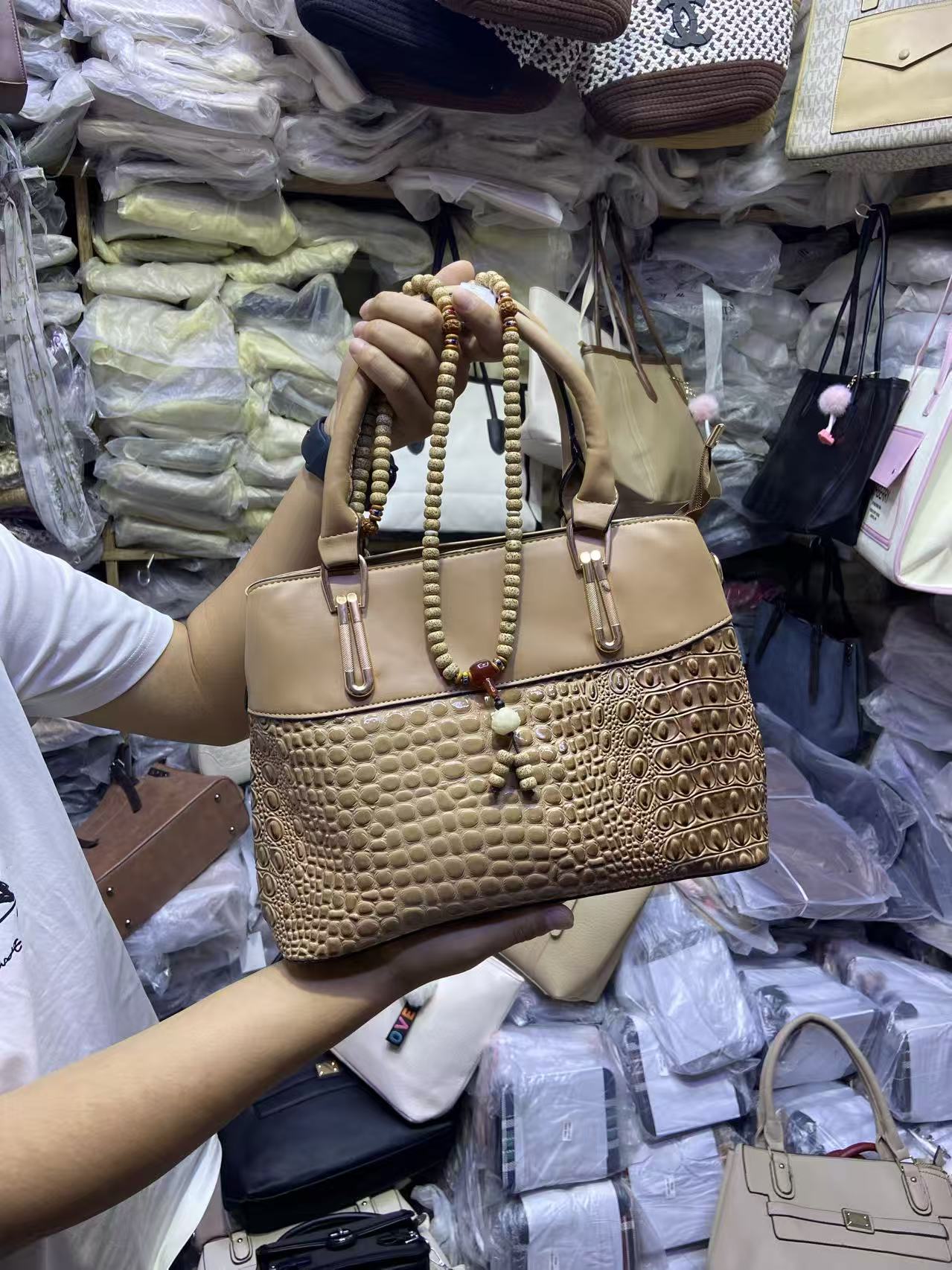 OFFER!!!!New Arrivals PU stylish large capacity Women's Bags Tote Bags handbags Trendy Shoulder Bag