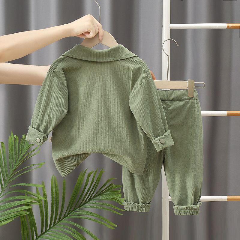 Stylish and trendy corduroy two-piece tracksuit for boys