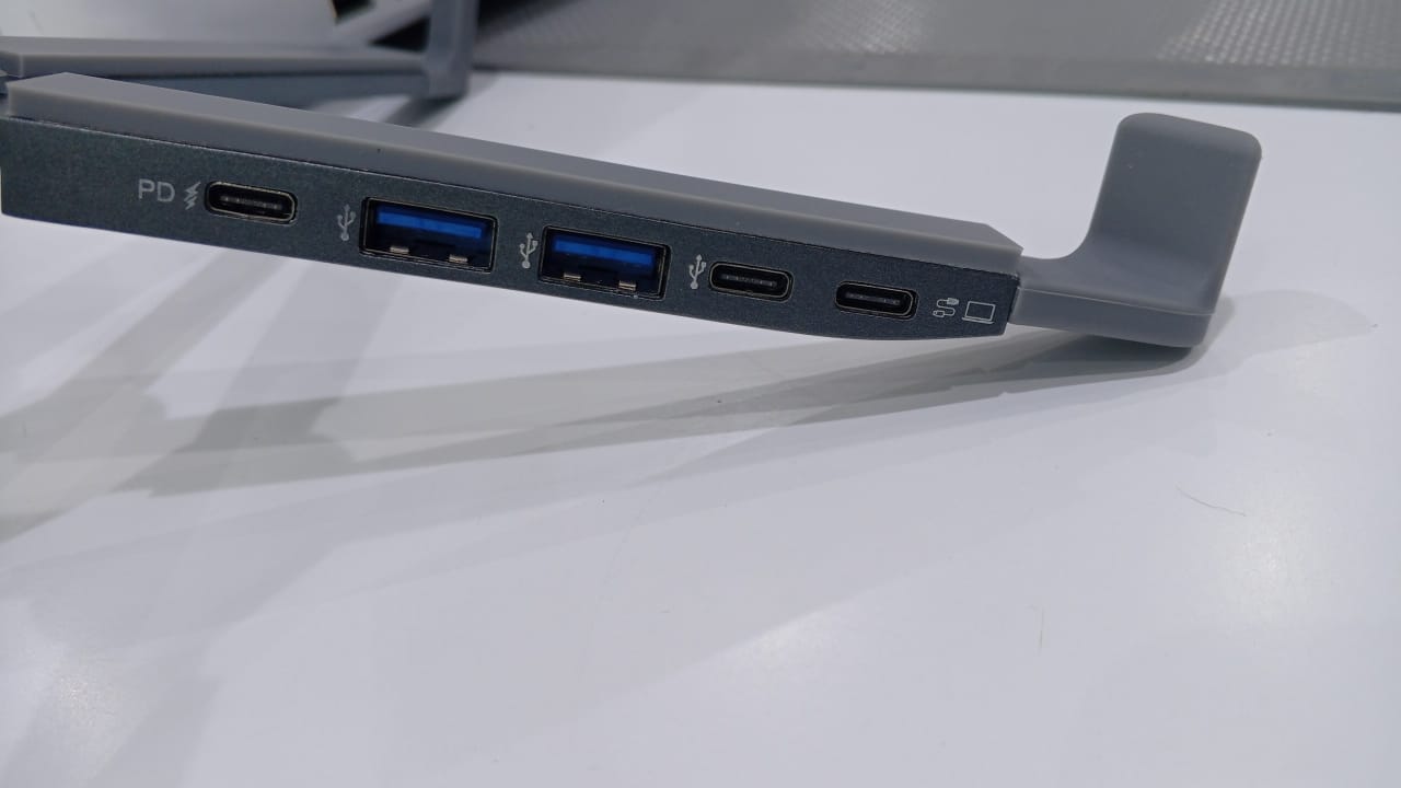 5 IN 1 FOLDABLE LAPTOP DOCKING STATION