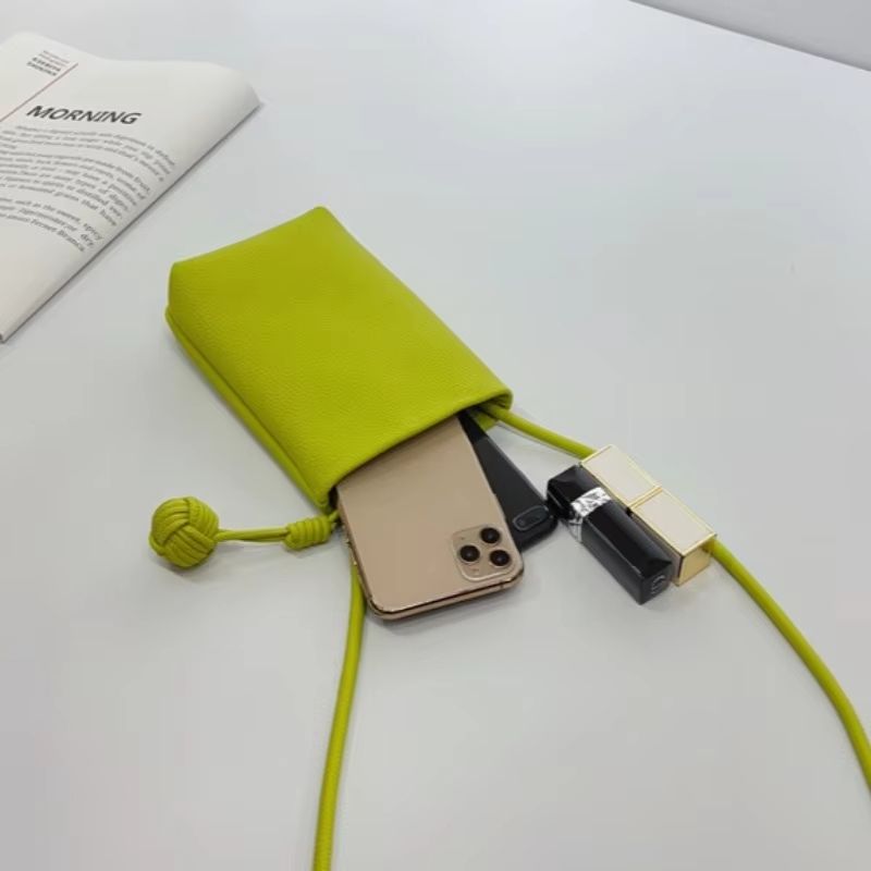 Women's leather small crossbody bag, mobile phone bag, women's small bag super popular versatile crossbody texture mini niche bag, women's shoulder bag, women's travel bag