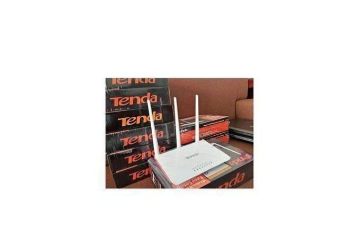 OFFER Tenda F3 N300 High-Performance 300Mbps Wireless Router - Broadcom Chip, WIFI Stable & Fast Computers Accessories PC Phones Networking Product