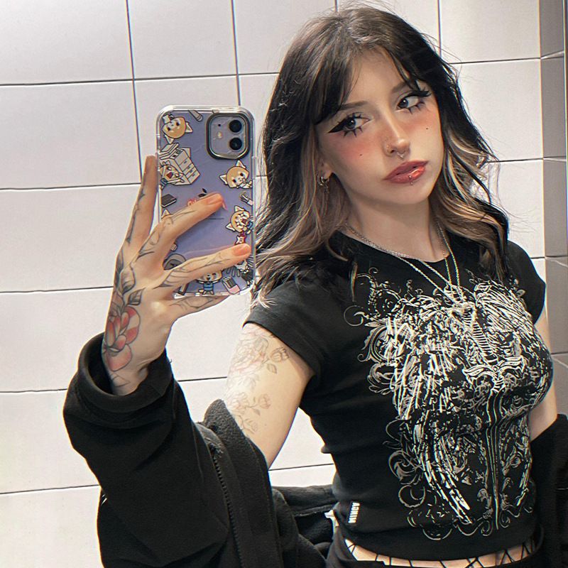 Love Cloth Forgetting American Spicy Girl Street Graffiti Print Color Contrasting Tight T-shirt Caution Machine Girl Exposed Umbilical Short Sleeve Top