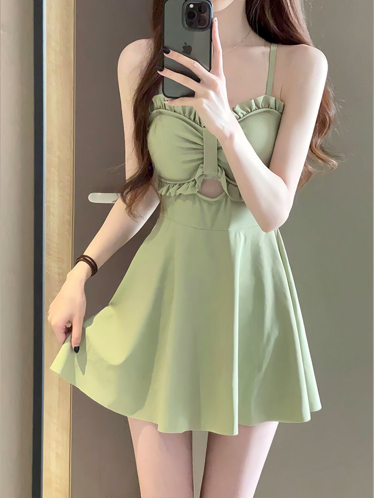 Swimsuit for women 2025 new summer one-piece slimming conservative skirt style avocado green high-end and sexy hot spring swimsuit