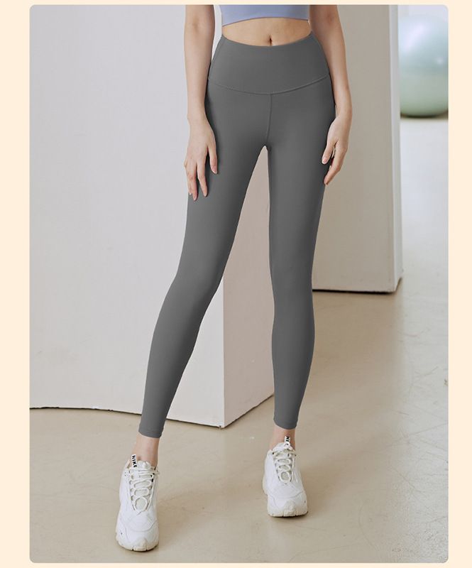 Yoga pants for women 2025 new running, fitness, fast drying, high waist, hip lifting, and bodybuilding pants with a naked feel, worn as fitness pants