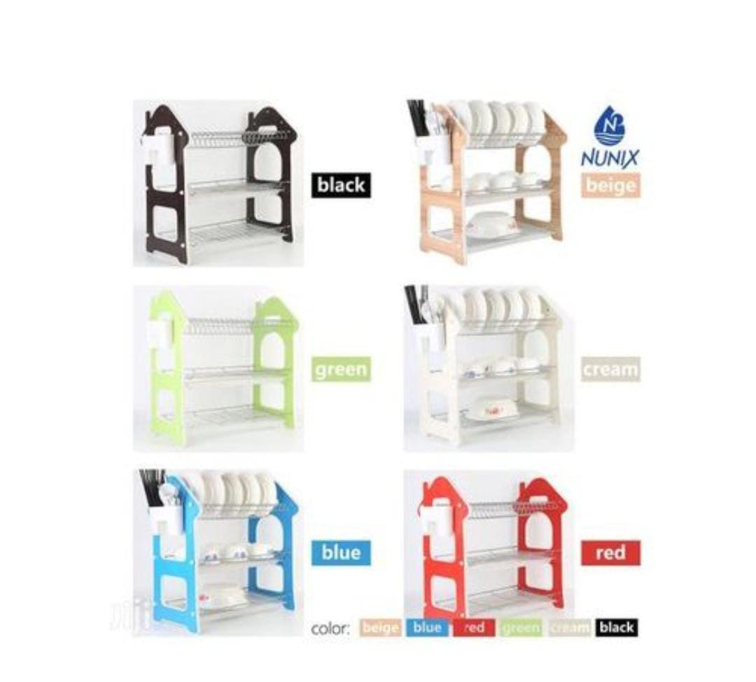 Organize in Style! 🌿 3-Tier Wooden Dishrack
Maximize your kitchen space with this elegant, sturdy wooden dishrack. Perfect for plates, cups, and utensils, it keeps your countertop clutter-free while
