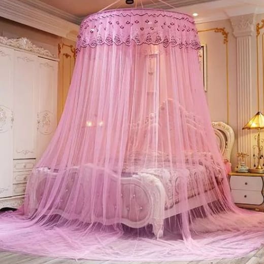 🎇RESTOCKED🎊4 BY 6, 5 BY 6 Round Double Decker Mosquito Net🎇Brings a nice look 
Easy to assemble
It decorates your rest room 
 Light and airy
It's easy to wash
Light to carry
 Comfortable