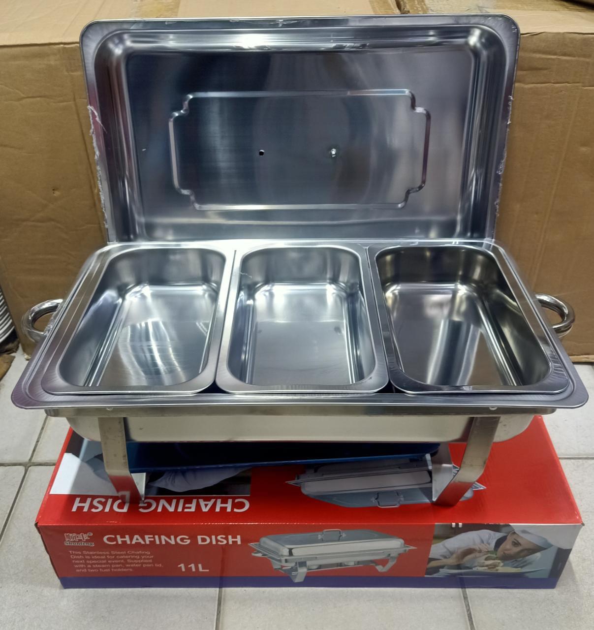 Spacious 3 Compartment Serving Chaffing Dish Warmer For Buffet Catering 11L🎀Helps to keep the food hygienic and safe, freshness is not the only thing you can enjoy by using chaffing dishes. You can