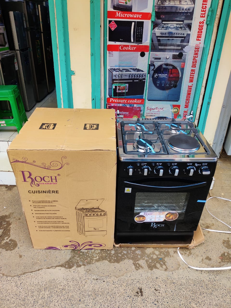 LIMITED OFFER🔥Roch Standing Cooker 50cmx55cm, 3Gas+1Electric, Electric Oven, Jet burners 🕸️Designed to save space while delivering maximum cooking power, this versatile cooker combines gas and elect