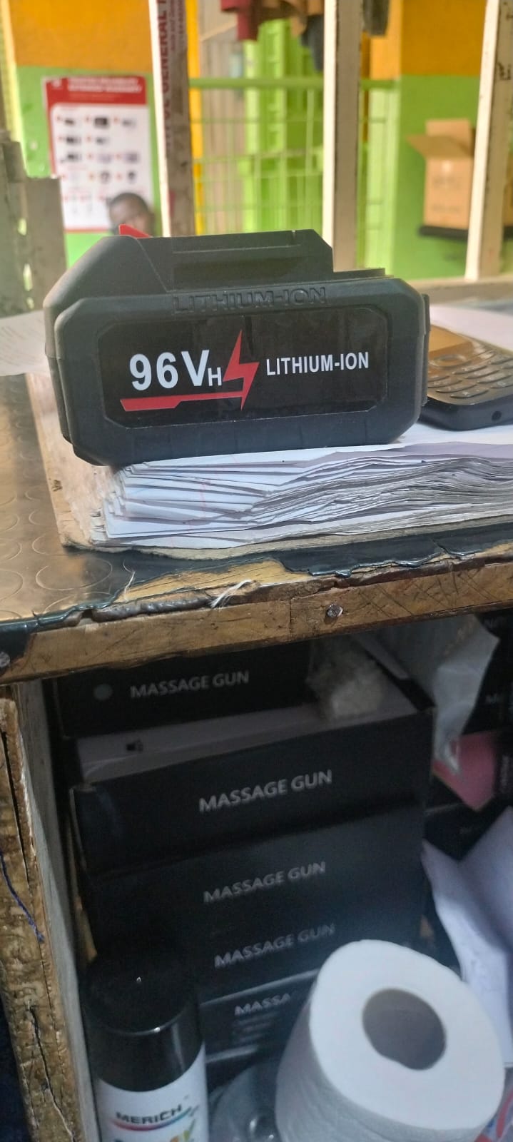 available per piece❗❗Car wash gun 96V batteries📍 long-lasting battery life—the ultimate all-in-one cleaning solution for your car and home.long battery life, and professional cleaning results without
