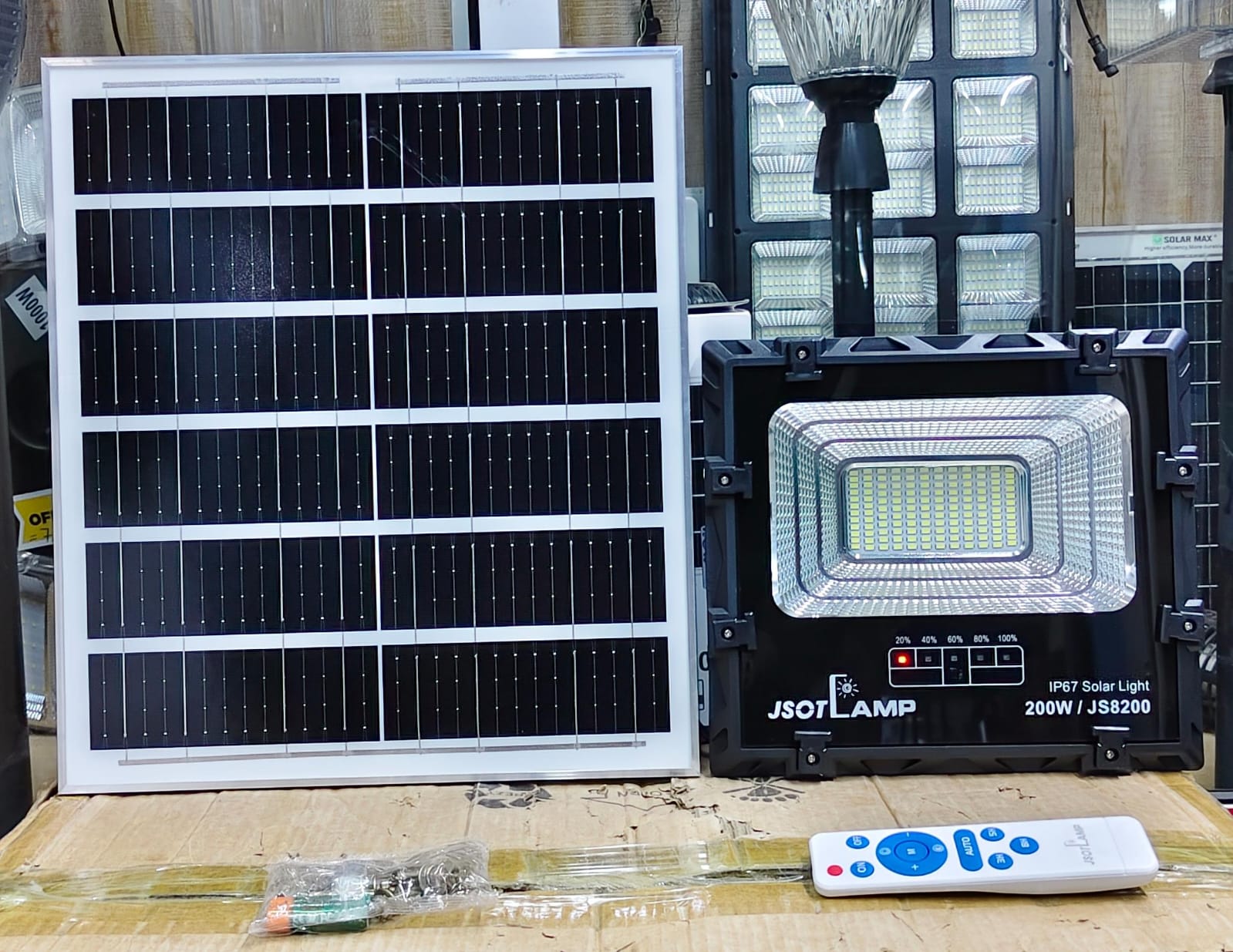 ??? Super Bright LED Beads – Wide area illumination for security & visibility🎇JSOT 200W Solar Floodlight – Dusk to Dawn + Remote + Solar Panel – IP67 Waterproof🎇High-Capacity Battery – Long-lasting