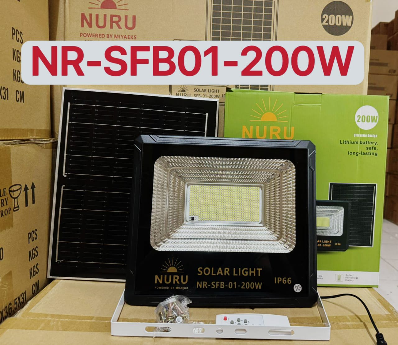🎇200W Solar Light Outdoor Solar Light Waterproof🎇High Brightness for Outdoor, it covers a large area while lighten up, bringing you 0 electricity bill.Dusk to Dawn, Auto turn on/off, use the easier
