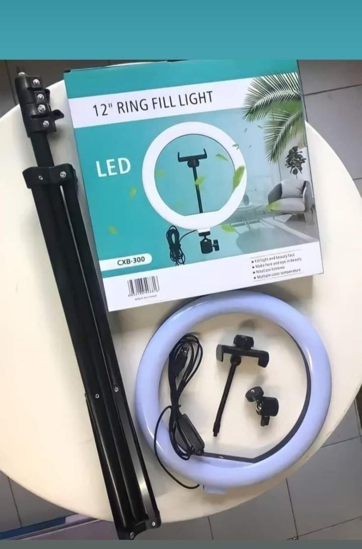 12" Ring light + 2.1M Tripod stand+ Lavalier microphone