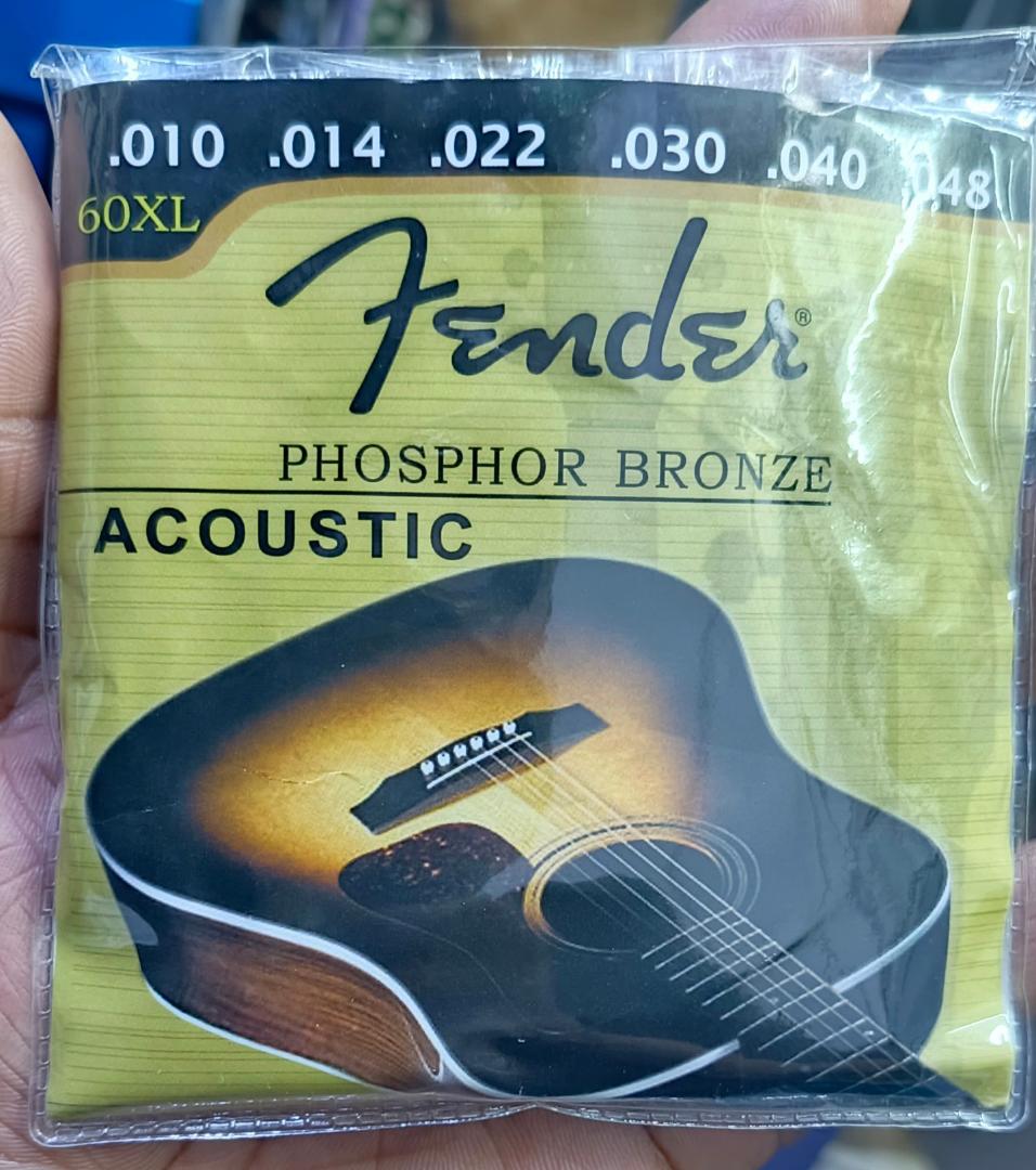 Fender Acoustic guitar strings: set of 6 fits all guitar sizes including acoustic and semi-acoustic guitars