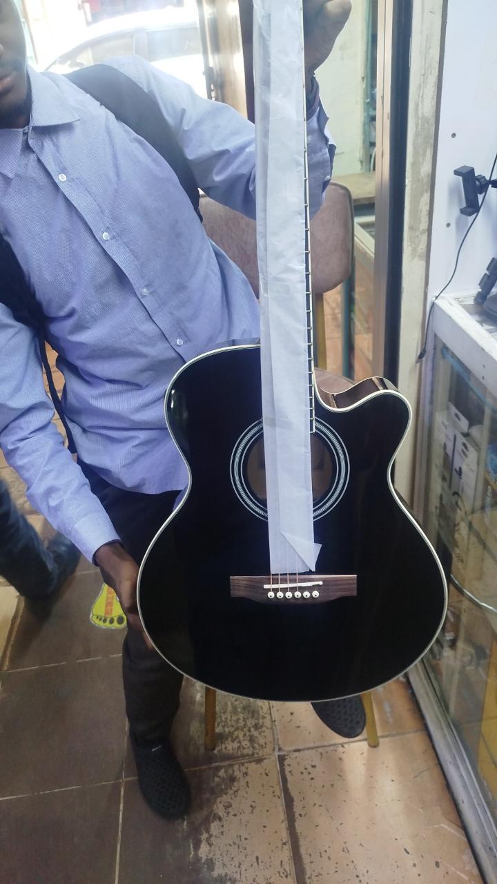 Elegant Semi-Acoustics guitars with digital turners & equlizer