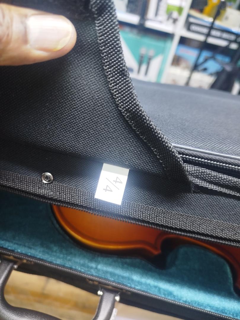 Classic 4/4 Violin