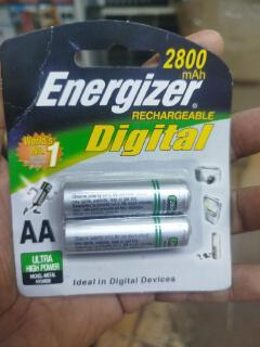 Energizer 2pairs AA RECHARGEABLE BATTERIES+ MP Battery Charger