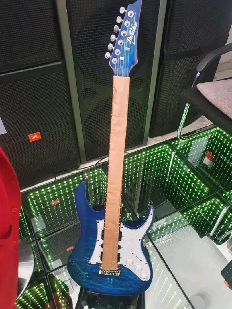 Professional Ibanez Solo Electric Guitar + Shoulder strap