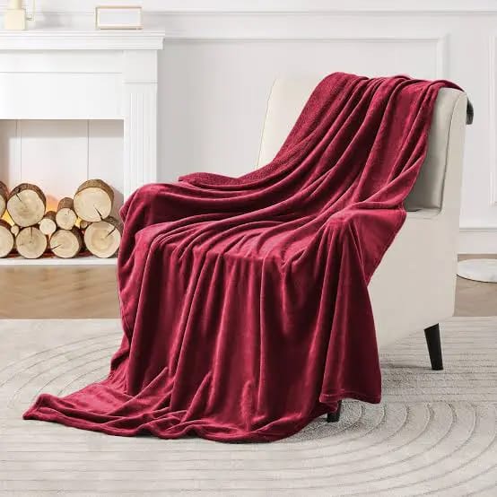 🔅🔅🔅Plain fleece blanket 
▪️Soft
▪️Cotton 
6x6
All colors available