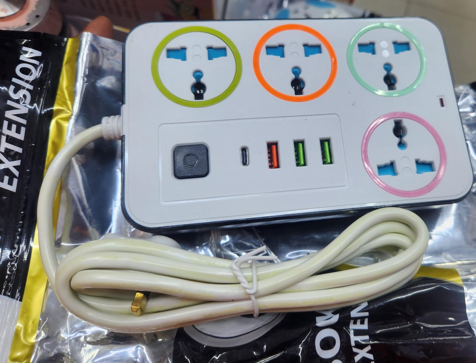 💞💞TV Guard and Fridge Guard plus 4 ways extension with 3 USB port and one type c slot as gift 🥰🥰