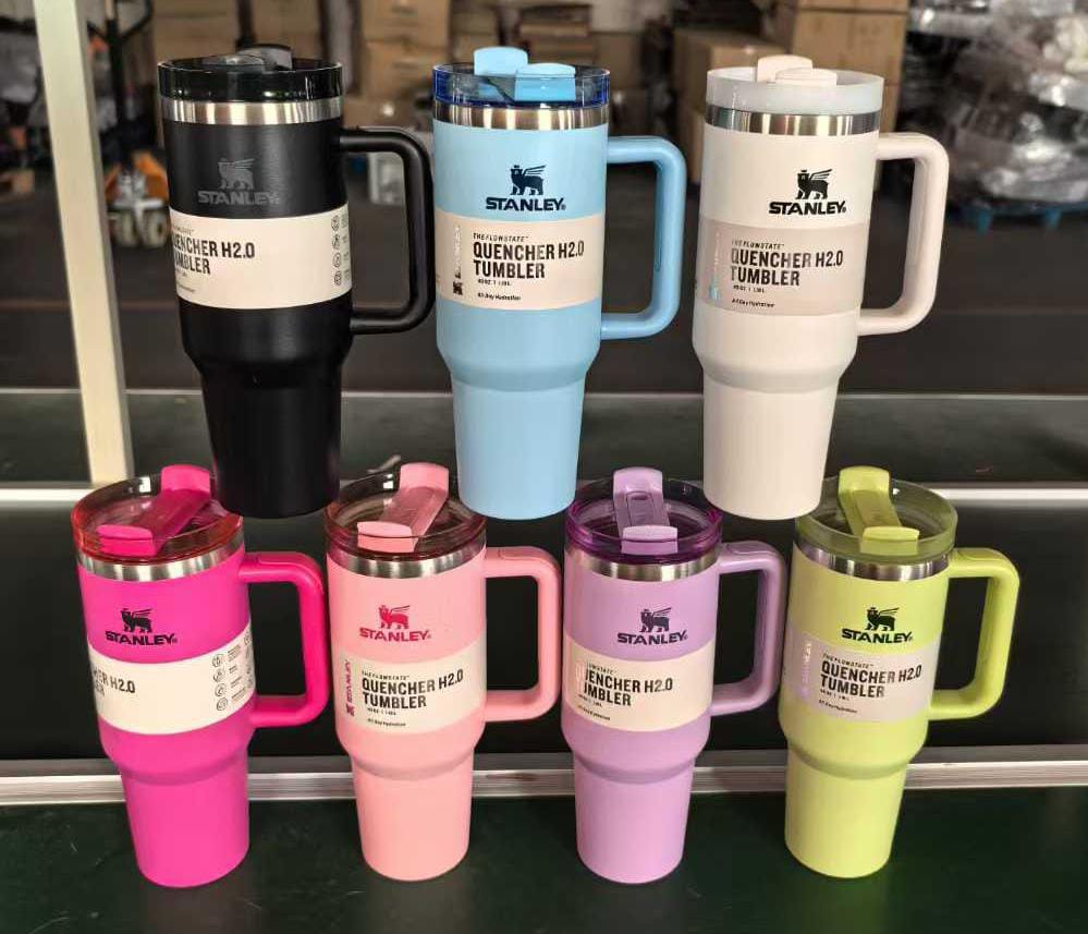 🔥 KILIMALL DEAL! 1 Pc Luxurious Stanley Cup (Insulated Tumbler). Very High Quality and Stylish for your kitchen/travel. Keeps drinks hot/cold for hours. Get this Classy Travel Mug at an Affordable Pr