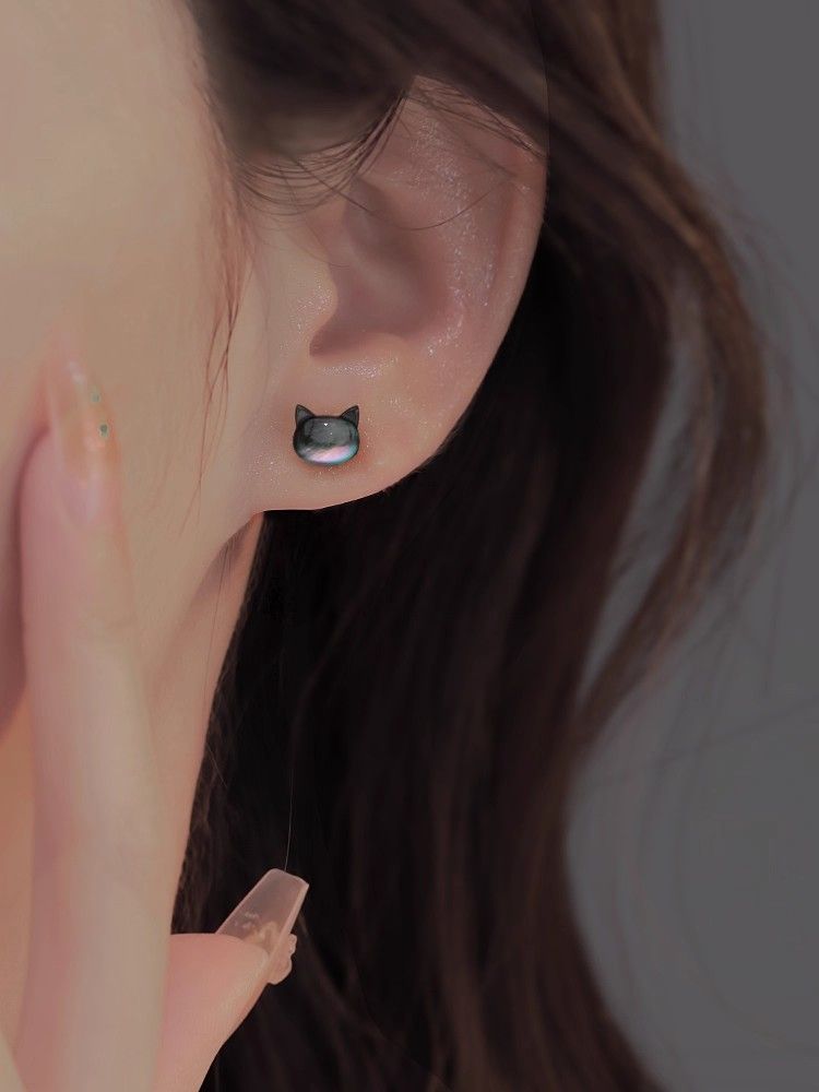 925 Pure Silver Cat Unique Earrings for Women, 2025 New Style, Popular, Niche, High-end, Cute Ear Accessories