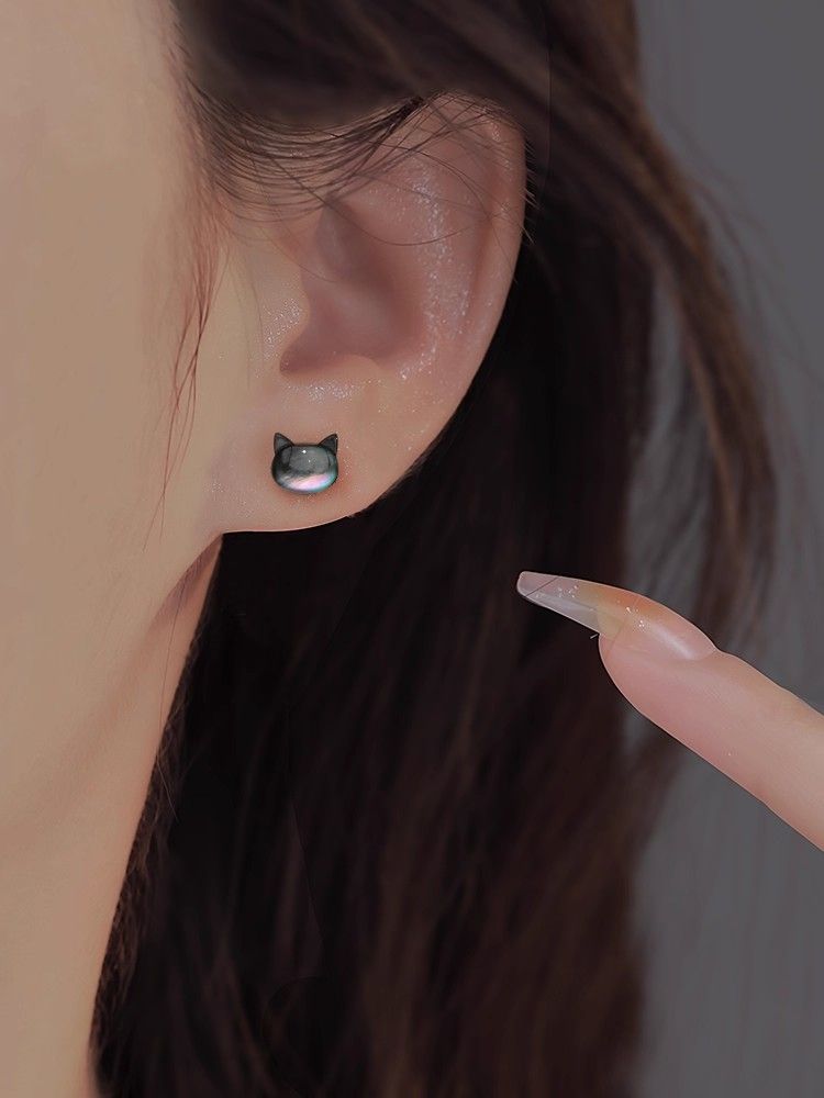 925 Pure Silver Cat Unique Earrings for Women, 2025 New Style, Popular, Niche, High-end, Cute Ear Accessories