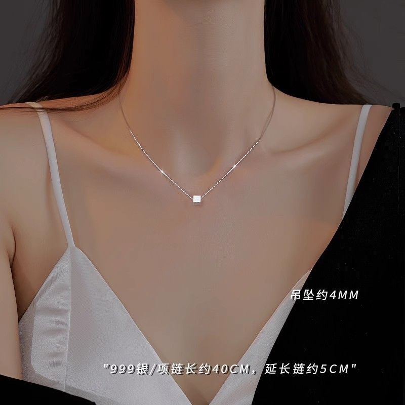 925 Pure Silver Sugar Cube Necklace for Women, 2025 New Style, Popular Model, Elegant, Light Luxury, Unique Design, High-end Collarbone Chain