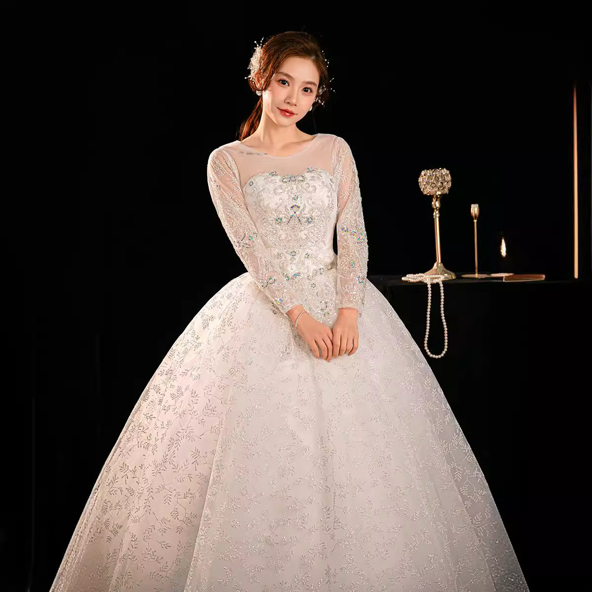 One-shoulder French wedding dress bride 2025 new main yarn high-quality texture small luxury going out yarn floor-length women