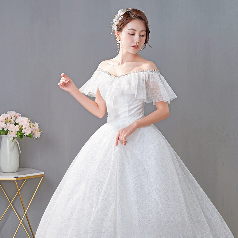 One-shoulder French wedding dress bride 2025 new main yarn high-quality texture small luxury going out yarn floor-length women