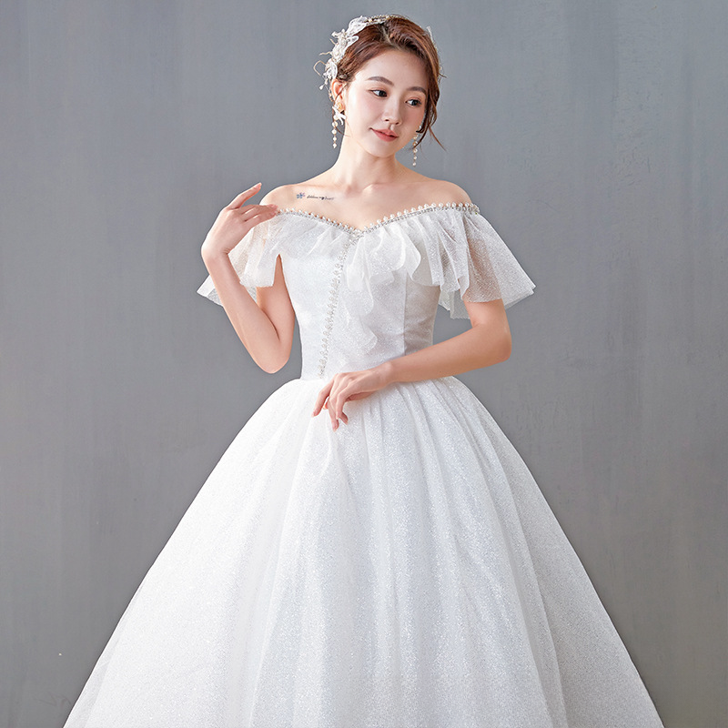 One-shoulder French wedding dress bride 2025 new main yarn high-quality texture small luxury going out yarn floor-length women