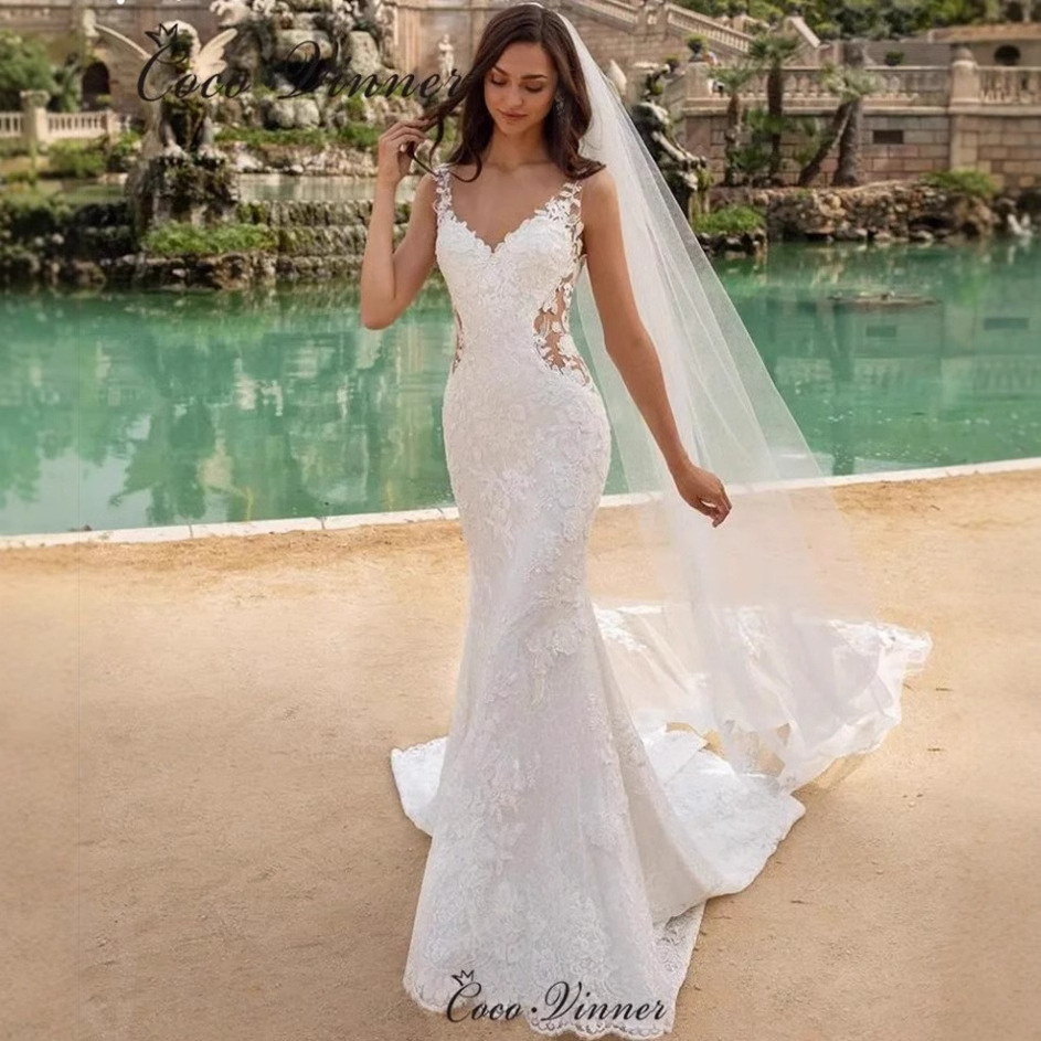 Wedding dress 2025 new style bridal lace slim fit deep v-neck light tail large backless cover arms temperament forest slim fit