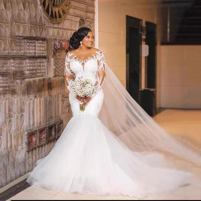 European and American high waist V-neck wedding dress 2025 new large size white outer puffy yarn large tail wedding dress